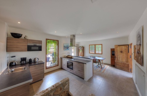 Salernes House | Luxuriously renovated Provencal farmhouse