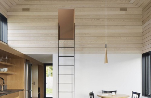 Chimney Corner Cottage | Luxury 1BR Cottage with Stunning Views, Private Hot Tub, Private Path to Beach