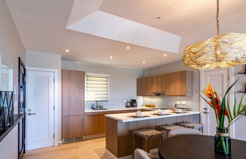 Calvigny House | Luxury 2 Bedroom Suites at the Point Residence in Calivigny.
