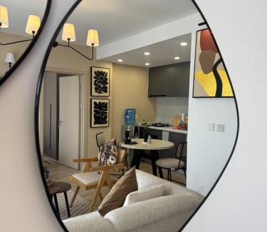 Nairobi West Apartment | Luxury 2 Bedroom Near Airport Mall and National Park
