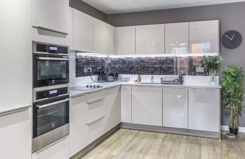 Peninsula Apartment | Luxury 2Bed Greenwich riverside Apartment