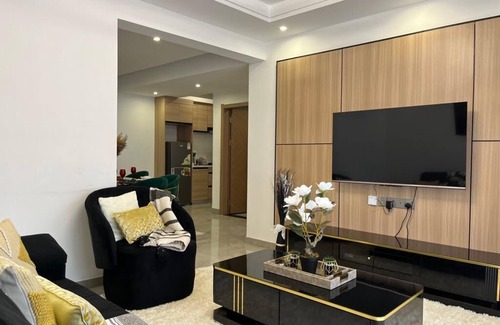 Westlands Apartment | Luxury 2BR Apartment at 108 Riverside Drive