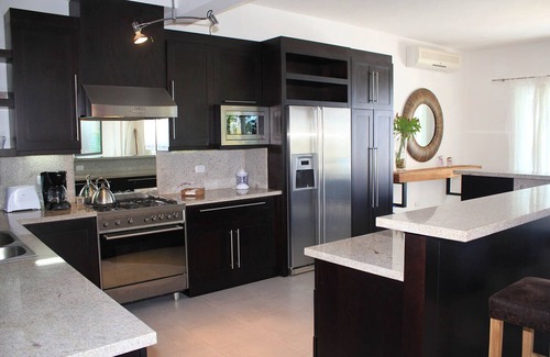 El Batey Apartment | Luxury 3- Bedroom Penthouse On The Beach In El Batey
