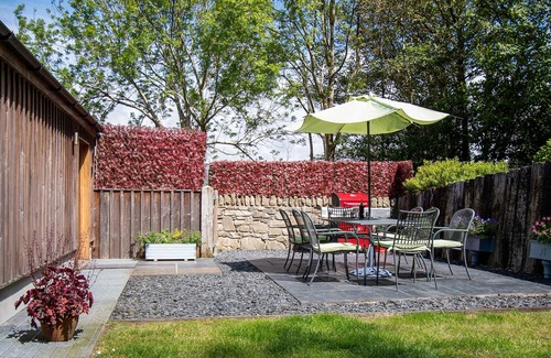 Arthog House | Luxury 4 Bedroom Retreat in Rural Wales