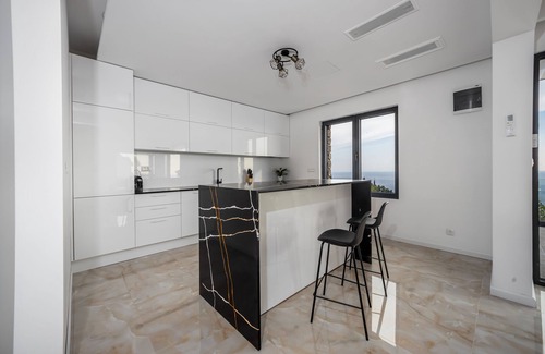 Rezevici Villa | Luxury 4-bedroom Villa Mare with infinity pool in charming Petrovac