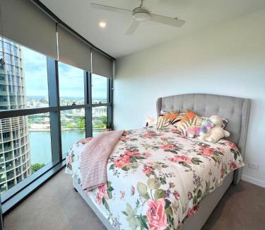 Brisbane Central Business District House | Luxury apartment at Queens Wharf Tower