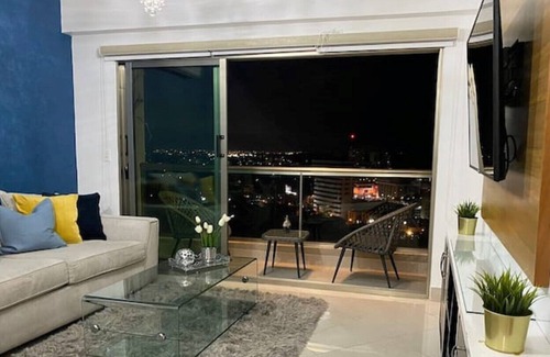 La Julia Apartment | Luxury apartment | Ocean View | pool | Gym | Cine
