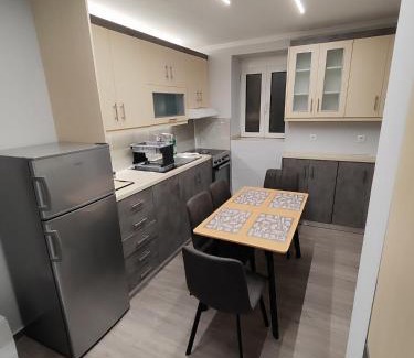 Meteora Apartment | luxury apartment in the center of Livadia