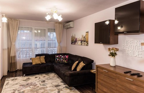 Odesos Apartment | Luxury apartment Maya