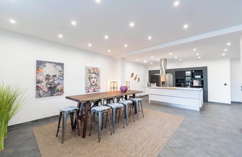 Altendorf Apartment | Luxury apartment near Messe Essen/Düsseldorf with garden