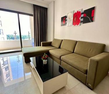 Phu Nhuan Apartment | Luxury Apartment near Airport