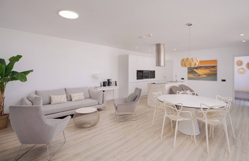Puerto Rico Apartment | Luxury apartment with private garden and swimming pool