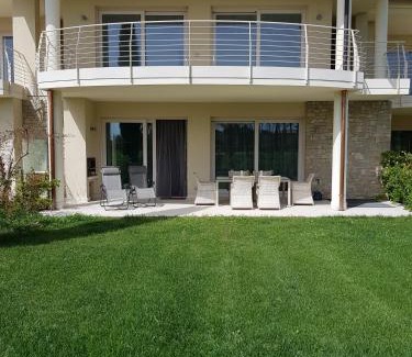 Colombare Apartment | Luxury Apartments Beauty Gardens