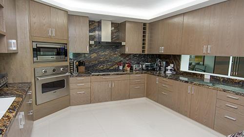 Downtown Cancun House | Luxury beachfront villa in Cozumel - CortesStars