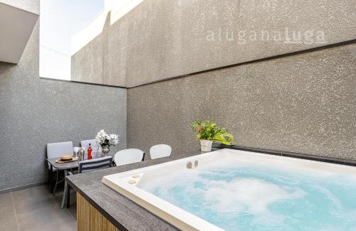 Ponta do Papagaio House | Luxury Spa House - Jacuzzi & Beach