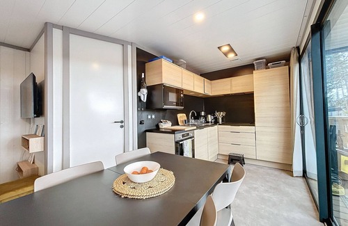 Jullouville Ski Chalet | Luxury Chalet - 4 Guests - Heated Pool - Close to Beach & Shops - Free WiFi