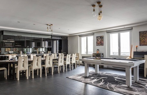 Quartier de la Monnaie Apartment | Luxury Duplex, best location, stunning view Seine & Paris monuments, Aircond.