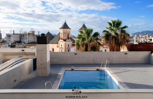 San Felipe Neri Apartment | Luxury Duplex with Pool and Padel Court in Town