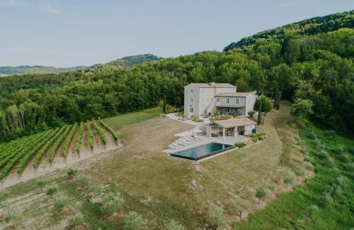 Motovun Villa | Luxury estate with 6 hectares land near hilltop town Motovun