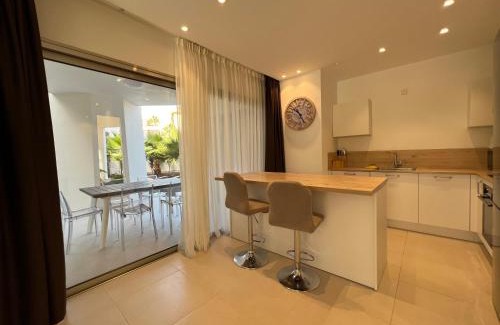 Palm-Mar Apartment | Luxury family apartment Equilibrium by AltamarHomes