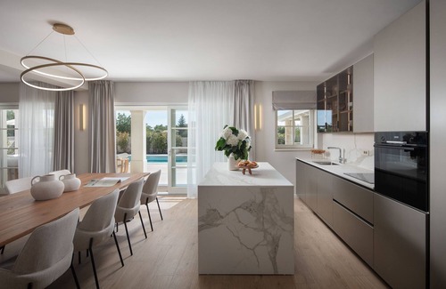 Debeljuhi Villa | Luxury Gabriel Residence for 8 people with 32 m2 private salt-water pool in Central Istria