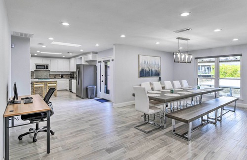 Granbury House | Luxury Granbury Home w/Private Boat Dock!