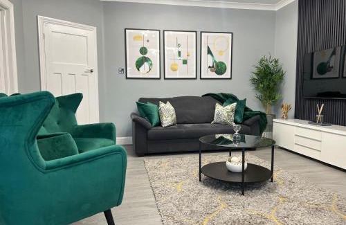 Havering House | Luxury Home in Greater London - Rainham