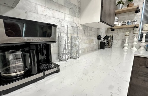Oak Creek House | luxury house 1 min away from seaWorldn10 min from Lockland base!