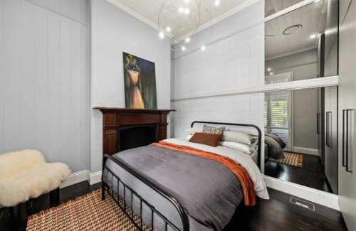 Kangaroo Point House | Luxury Inner City Heritage House