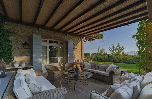 Nozanno Villa | Luxury Pool Villa Oliveto 18 - by BelcantoVillas