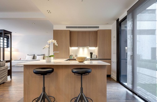 El Parc i la Llacuna del Poblenou Apartment | Luxury loft with Pool and Balcony