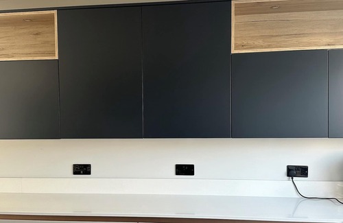 Hayling Island House | Luxury Modern Home with Sea Views - Sleeps 8