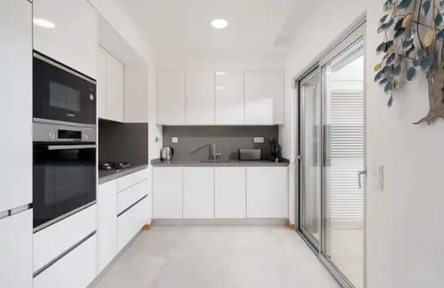 Lagos Condo | Luxury new 2 bedrooms apartment with parking.