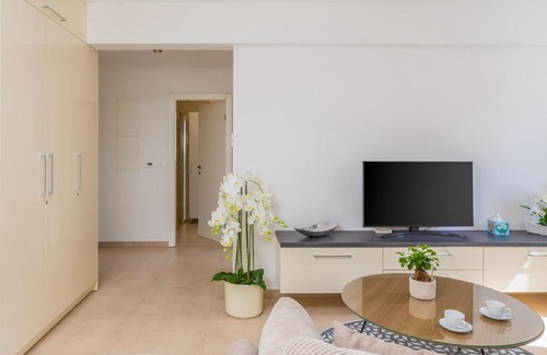 Zelenka Apartment | Luxury New Apartment Dajla