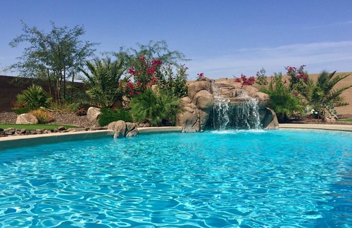 Queen Creek House | Luxury new home, pool/spa, putting greens, mist system, pool table