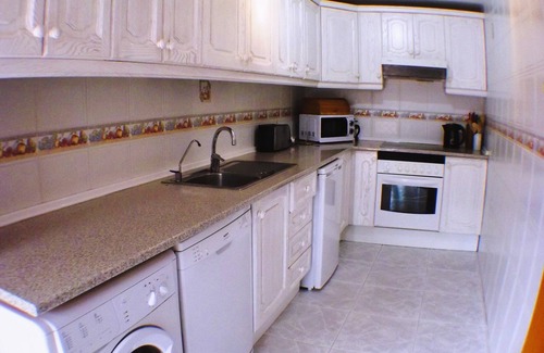 Fuengirola Villa | Luxury Oasis: 4-Bedroom Villa with Private Pool in Fuengirola, Costa del Sol