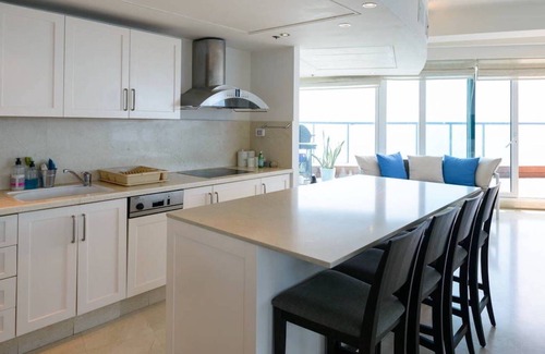 Tel Aviv Promenade Apartment | Luxury Ocean View Armani Apartment With 180 Degree Views