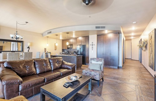 Puerto Penasco Condo | Luxury Ocean View Phase 2 Condo in Cabrillo Building. 2 Br +Bunkroom, 2 bath.