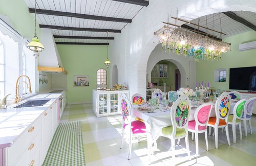 Lake Bracciano Villa | Luxury Private & Luxury Services VILLA TOJI