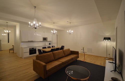Josefstadt Apartment | Luxury Residence near Parliament in @YourVienna