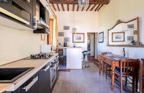 Monsummano Terme Apartment | Luxury Retreat Montevettolini