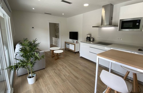 Herran Apartment | LUXURY RIO 1, Stylish flat surrounded by nature, 5km from the beach