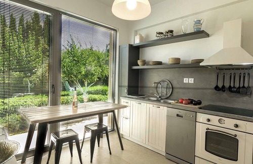 Arkadi Villa | Luxury Sea View Villa w/Pool & Guest House,Near Beach