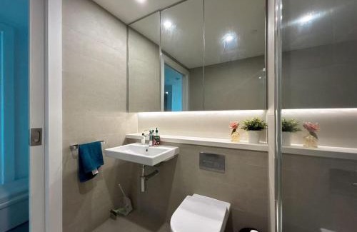 Sydney Olympic Park Apartment | Luxury Sky Escape in Sydney Olympic Park