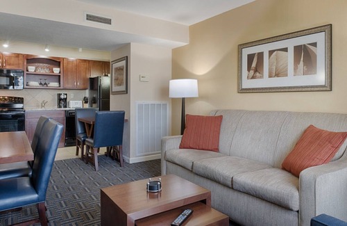 The Point Resort | Luxury Suite at oceanfront resort, Downtown Newport, pools at Wyndham Long Wharf