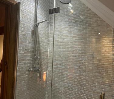 Cullompton House | Luxury Three Bedroom Barn Conversion in Devon