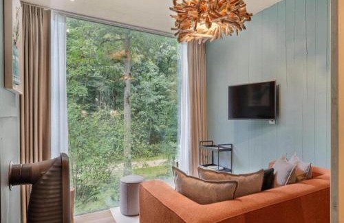 Maubray House | Luxury Treehouse Retreat