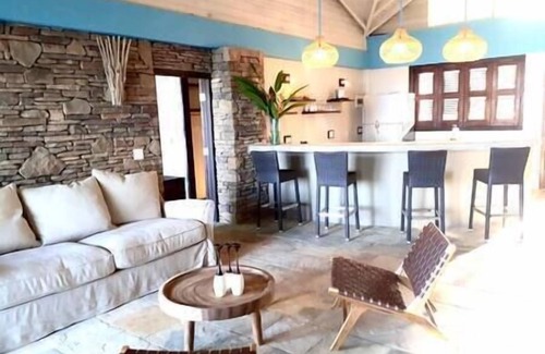 Calibishie Villa | Luxury Villa in Caribbean nature with private pool