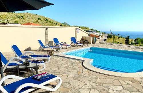 Ravno Villa | Luxury Villa Layla with private pool near Dubrovnik