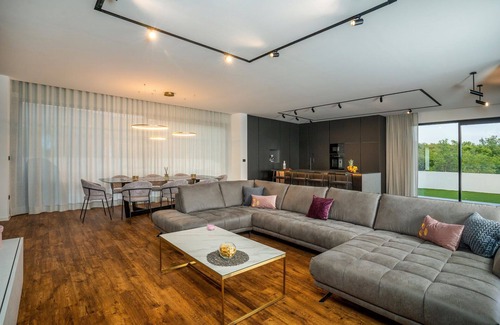 Jadranovo Villa | Luxury Villa Panorama with Pool